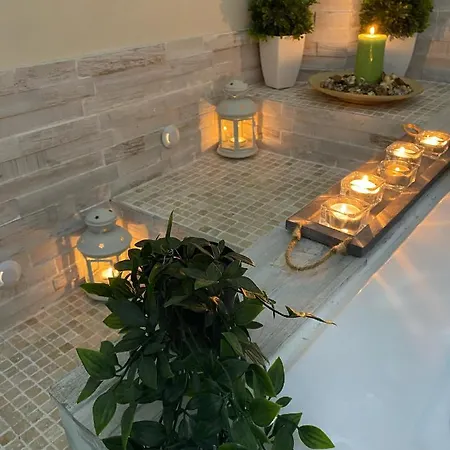 Napoli Home Apartment *